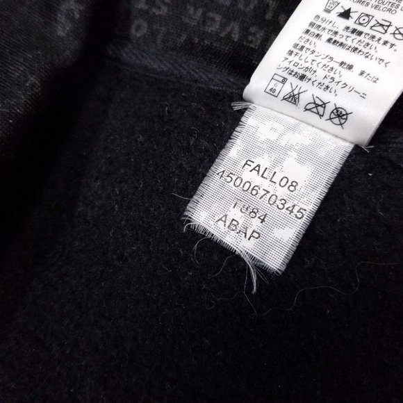 The North Face Never Stop Exp. Spellout Sweatshirt - Picture 7 of 14
